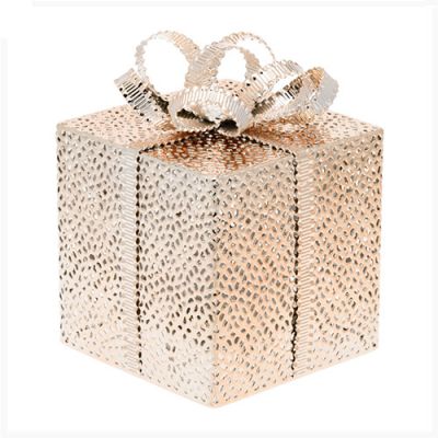 Pacco Regalo Cubico H16,5cm 20 LED bianco caldo Metallo Traforato illuminazione